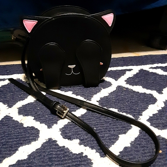 Handbags - NWT Black Cat Purse